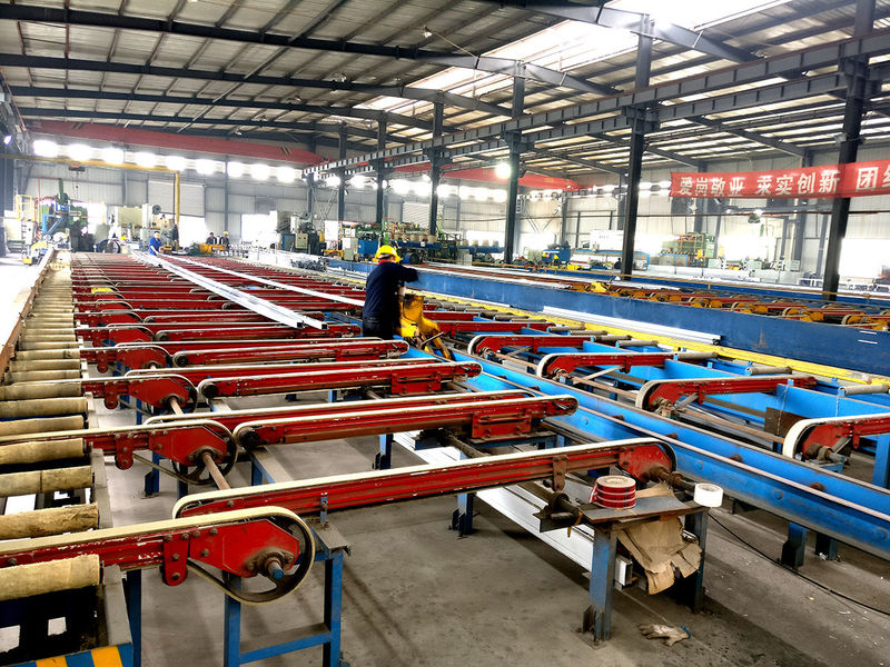 Sichuan Xinjiasheng Aluminum Industry Co.,Ltd ligne de production du fabricant